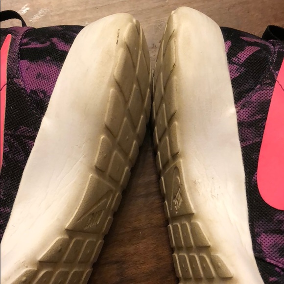 Nike Camoflauge Roshe runs - Picture 7 of 8